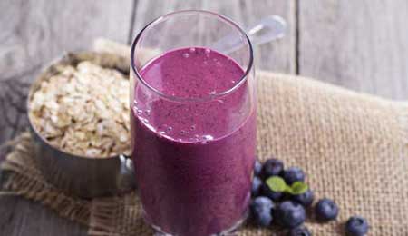 Oatmeal Raspberry Smoothie